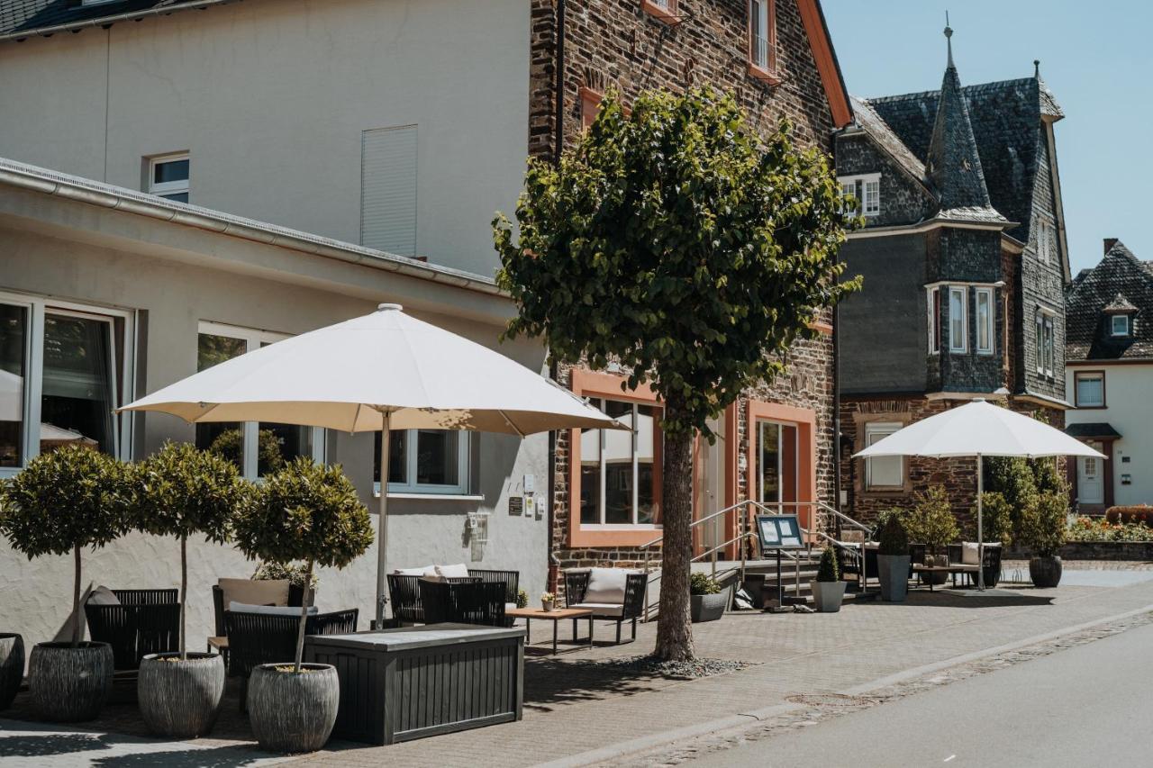 Hotel Restaurant Zur Marienburg Pünderich Exteriör bild